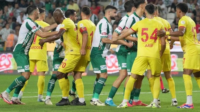 konyaspor-kayserispor-mac-ozeti-0-0-beraberlik-O6CeVqdJ.jpg