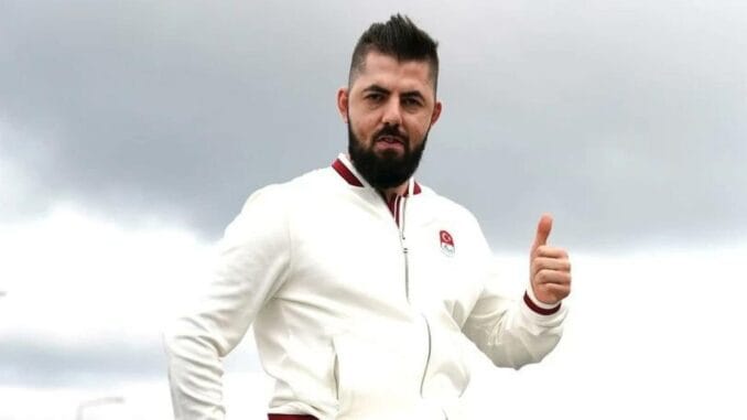 ali-ozturk-paris-2024te-yari-finale-yukseldi-xUYh4spu.jpg