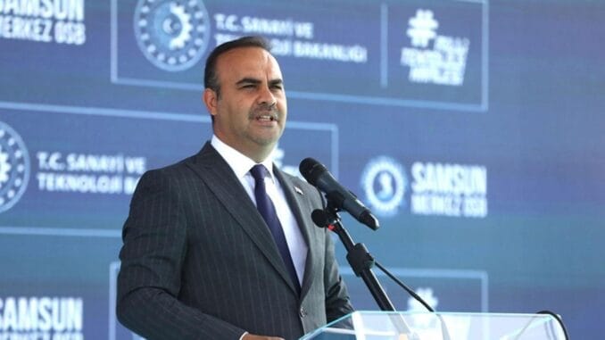 bakan-kacir-samsun-model-fabrika-acilisinda-dijital-donusum-ve-sanayi-politikalari-uzerine-onemli-aciklamalar-7LOrLD6L.jpg