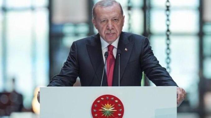 cumhurbaskani-erdogandan-turizm-aciklamalari-56-milyon-turist-hedefi-L8Rv7wpN.jpg