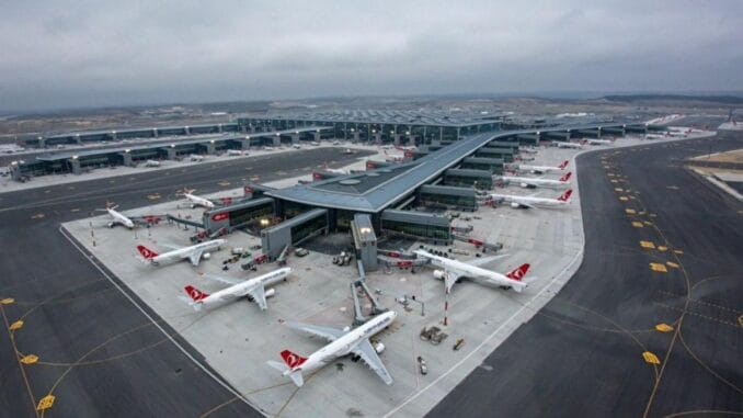 istanbul-havalimanindaki-yogunluk-ve-alinan-onlemler-lY2UeN1w.jpg
