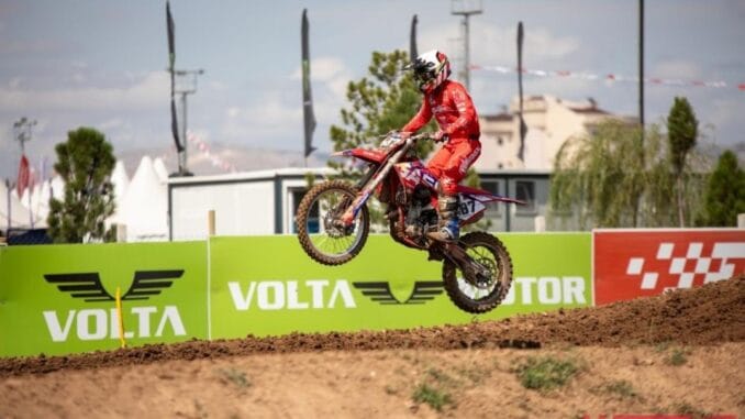 mxgp-turkiye-sampiyonasi-2023-heyecan-dolu-yarislar-ve-sampiyonlar-CJptlDHh.jpg
