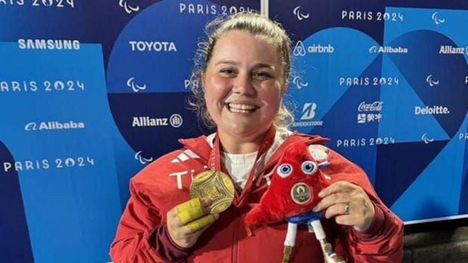 paris-2024-paralimpik-oyunlari-turkiyenin-basarilari-ve-serkan-yilmazin-madalya-krizi-4uq2tWCS.jpg
